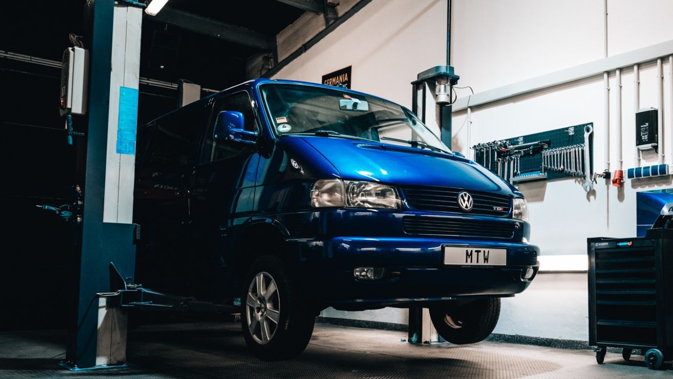 MTW VW T4 Multivan Last Edition TDI 102 PS ACV blauer VW-Bus Zahnriemenwechsel